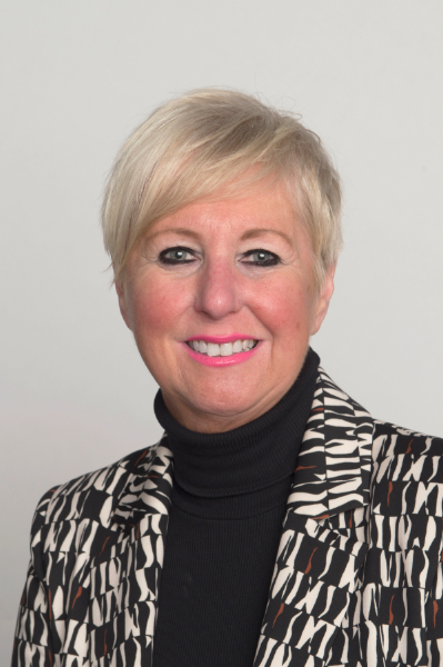 Headshot of Diane Wake