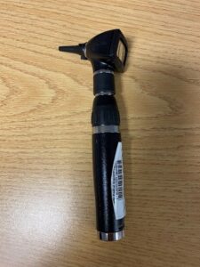 Audiologist’s special light.